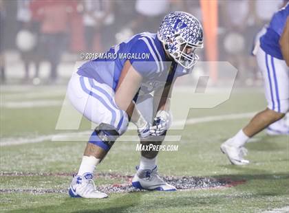 Thumbnail 3 in Veterans Memorial vs Veterans Memorial (UIL 5A Area Playoff) photogallery.