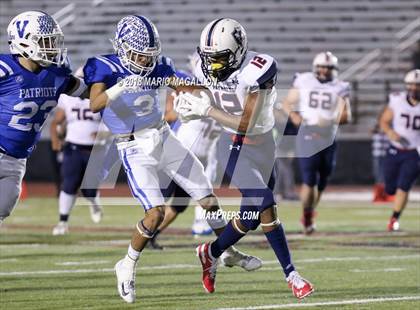 Thumbnail 1 in Veterans Memorial vs Veterans Memorial (UIL 5A Area Playoff) photogallery.