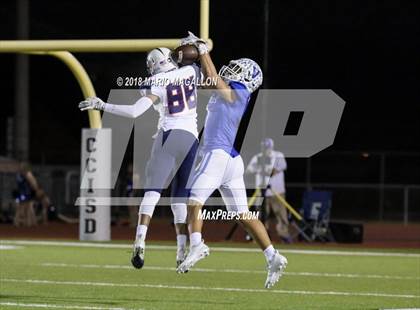 Thumbnail 2 in Veterans Memorial vs Veterans Memorial (UIL 5A Area Playoff) photogallery.