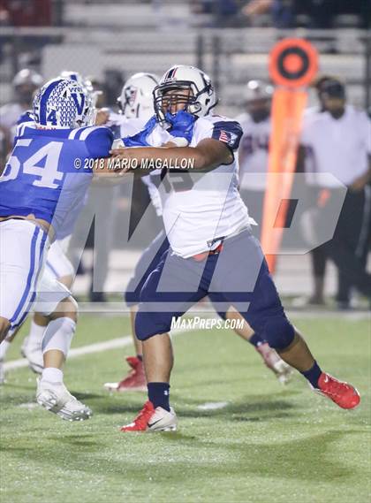 Thumbnail 1 in Veterans Memorial vs Veterans Memorial (UIL 5A Area Playoff) photogallery.