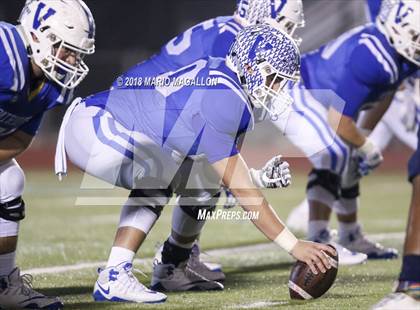 Thumbnail 1 in Veterans Memorial vs Veterans Memorial (UIL 5A Area Playoff) photogallery.