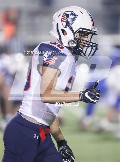 Thumbnail 2 in Veterans Memorial vs Veterans Memorial (UIL 5A Area Playoff) photogallery.