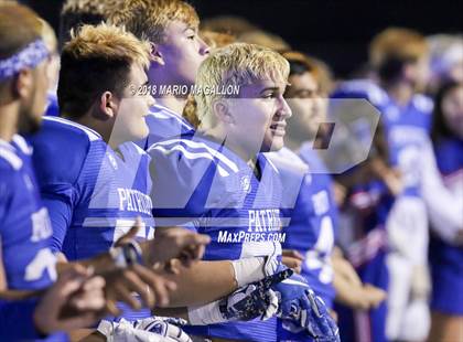 Thumbnail 2 in Veterans Memorial vs Veterans Memorial (UIL 5A Area Playoff) photogallery.