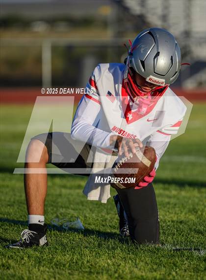 Thumbnail 1 in Monument Valley @ Kingman photogallery.