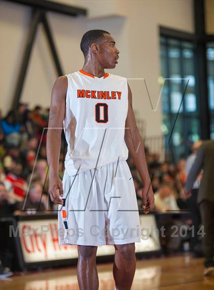 Thumbnail 3 in Canisius @ McKinley (MLK Classic) photogallery.