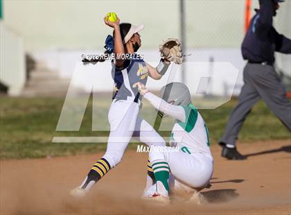 Thumbnail 2 in Alhambra vs Eagle Rock photogallery.