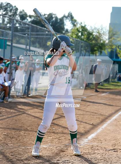 Thumbnail 3 in Alhambra vs Eagle Rock photogallery.