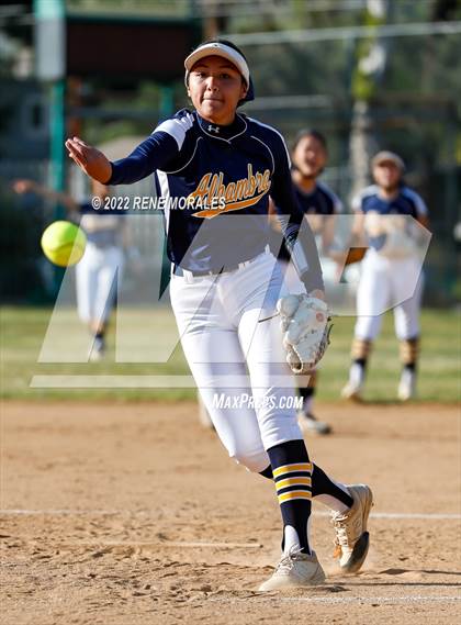 Thumbnail 3 in Alhambra vs Eagle Rock photogallery.