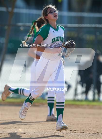 Thumbnail 2 in Alhambra vs Eagle Rock photogallery.