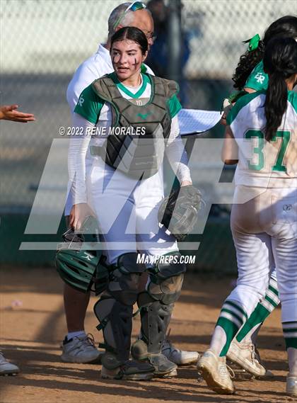 Thumbnail 2 in Alhambra vs Eagle Rock photogallery.