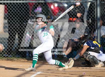 Thumbnail 1 in Alhambra vs Eagle Rock photogallery.