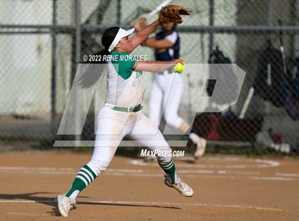 Thumbnail 1 in Alhambra vs Eagle Rock photogallery.