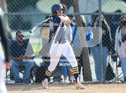 Thumbnail 3 in Alhambra vs Eagle Rock photogallery.