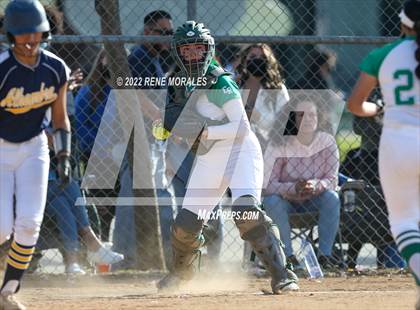 Thumbnail 3 in Alhambra vs Eagle Rock photogallery.