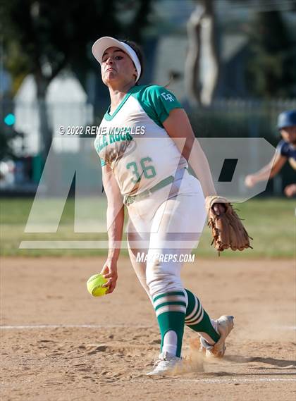 Thumbnail 2 in Alhambra vs Eagle Rock photogallery.