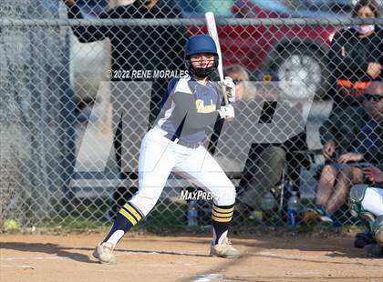 Thumbnail 3 in Alhambra vs Eagle Rock photogallery.