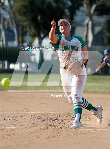 Thumbnail 1 in Alhambra vs Eagle Rock photogallery.