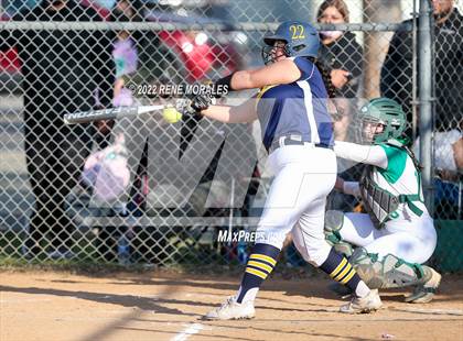 Thumbnail 2 in Alhambra vs Eagle Rock photogallery.
