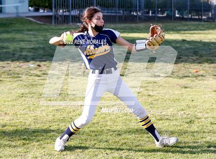 Thumbnail 2 in Alhambra vs Eagle Rock photogallery.