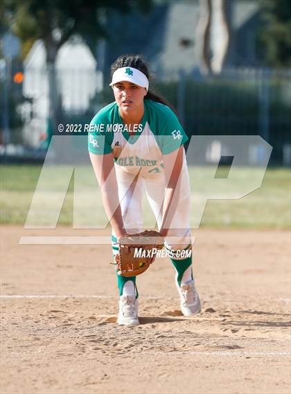Thumbnail 3 in Alhambra vs Eagle Rock photogallery.