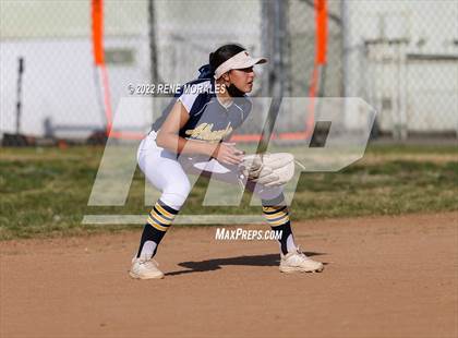 Thumbnail 3 in Alhambra vs Eagle Rock photogallery.