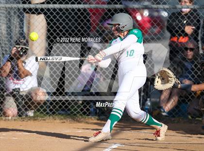 Thumbnail 3 in Alhambra vs Eagle Rock photogallery.