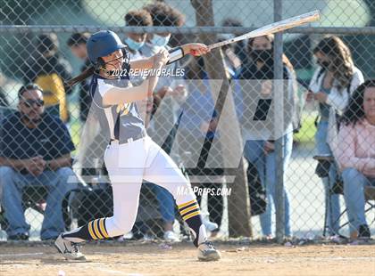 Thumbnail 1 in Alhambra vs Eagle Rock photogallery.