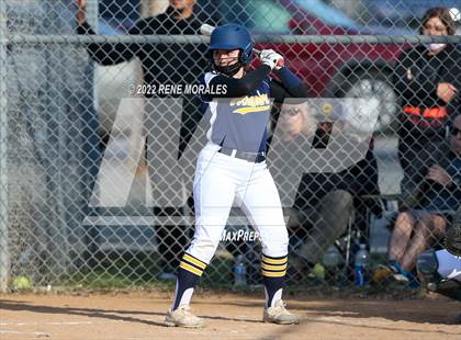 Thumbnail 2 in Alhambra vs Eagle Rock photogallery.