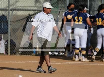 Thumbnail 3 in Alhambra vs Eagle Rock photogallery.