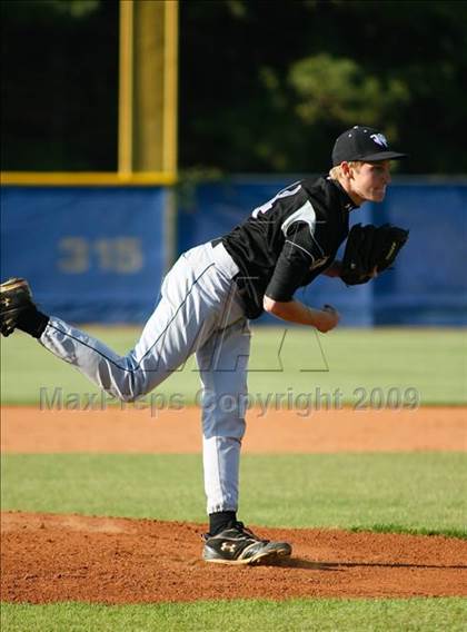 Thumbnail 1 in North Forsyth @ Chattahoochee photogallery.