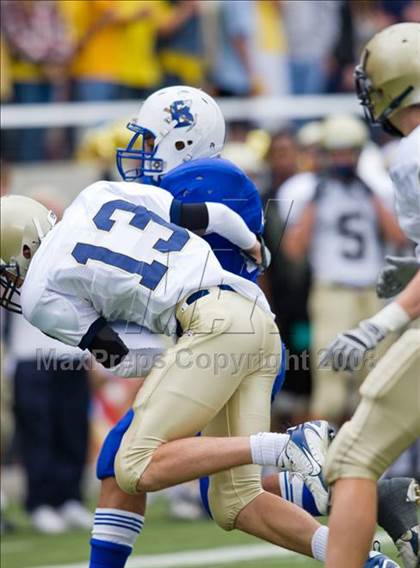 Thumbnail 1 in Bingham vs. Skyline (5A semifinal) photogallery.