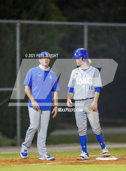Thumbnail 1 in Riverview vs IMG Black photogallery.