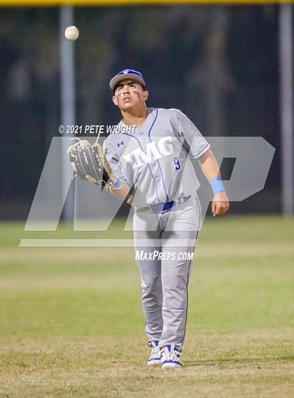 Thumbnail 1 in Riverview vs IMG Black photogallery.