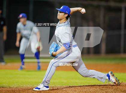 Thumbnail 1 in Riverview vs IMG Black photogallery.