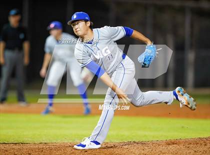 Thumbnail 3 in Riverview vs IMG Black photogallery.