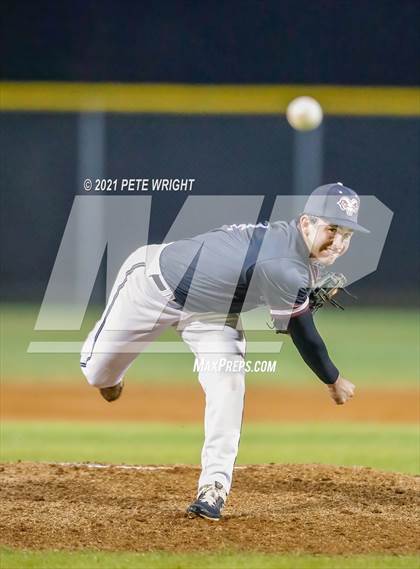 Thumbnail 3 in Riverview vs IMG Black photogallery.