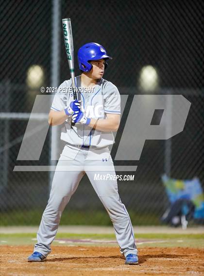 Thumbnail 2 in Riverview vs IMG Black photogallery.