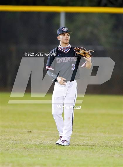 Thumbnail 3 in Riverview vs IMG Black photogallery.