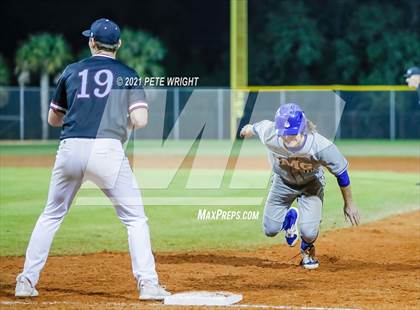 Thumbnail 2 in Riverview vs IMG Black photogallery.