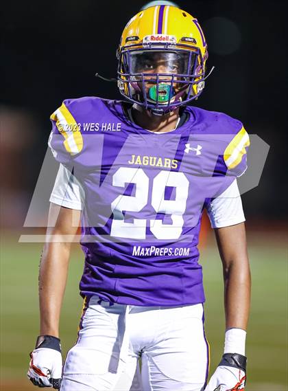 Thumbnail 3 in DeSoto Central vs. Germantown photogallery.