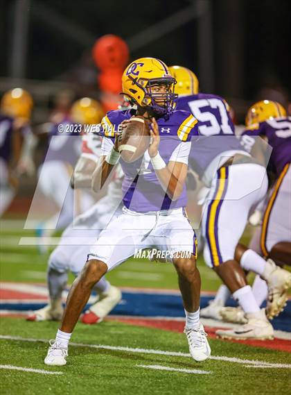 Thumbnail 2 in DeSoto Central vs. Germantown photogallery.