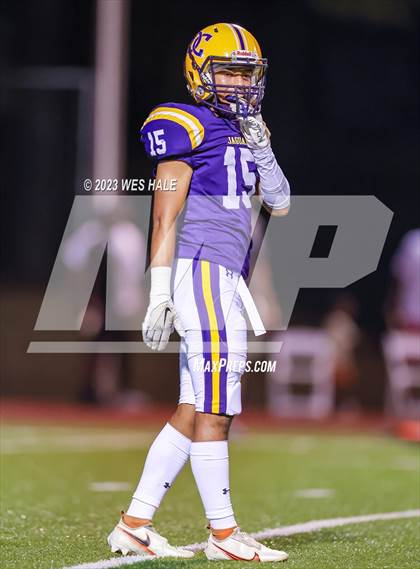 Thumbnail 1 in DeSoto Central vs. Germantown photogallery.