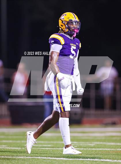 Thumbnail 2 in DeSoto Central vs. Germantown photogallery.