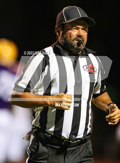 Thumbnail 3 in DeSoto Central vs. Germantown photogallery.