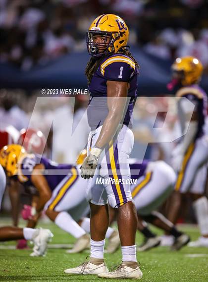 Thumbnail 3 in DeSoto Central vs. Germantown photogallery.