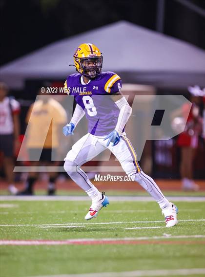 Thumbnail 1 in DeSoto Central vs. Germantown photogallery.