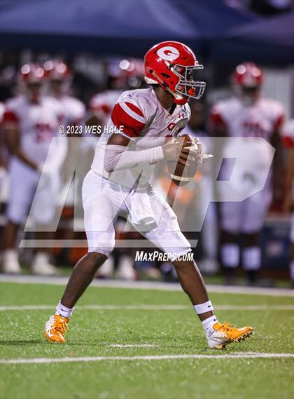 Thumbnail 2 in DeSoto Central vs. Germantown photogallery.