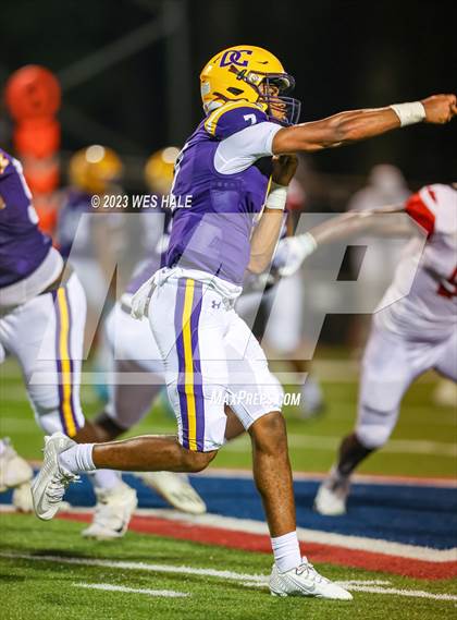 Thumbnail 2 in DeSoto Central vs. Germantown photogallery.