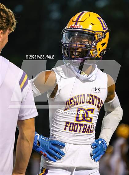 Thumbnail 3 in DeSoto Central vs. Germantown photogallery.