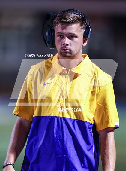 Thumbnail 1 in DeSoto Central vs. Germantown photogallery.